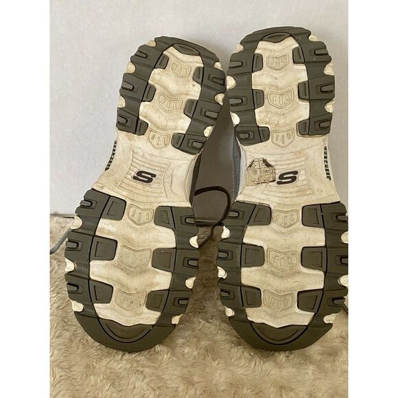 Sketchers Womens sneakers Sz 9.5 Memory‎ Foam Soles EUC Comfort Work Shoe S6 - Picture 10 of 10